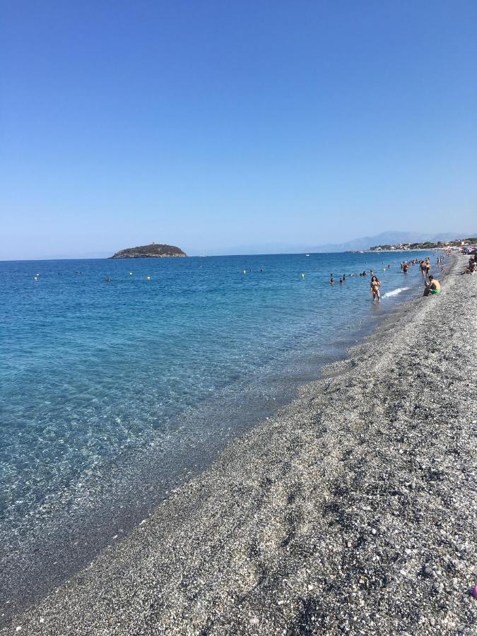 Parco Corallo Di Fronte Al Mare Lägenhet Diamante Exteriör bild